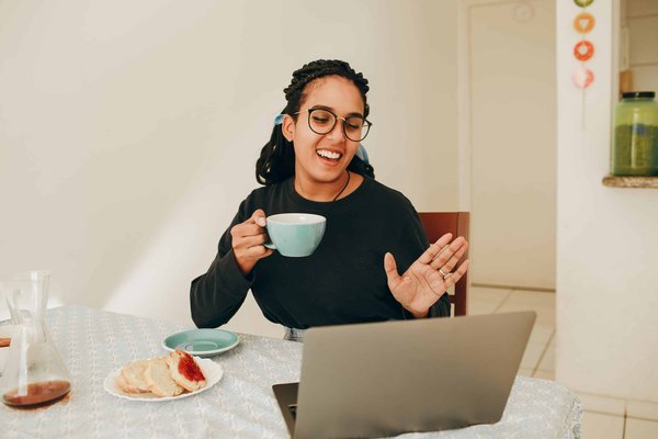 Comment le digital nomadisme influence-t-il le monde du travail ?